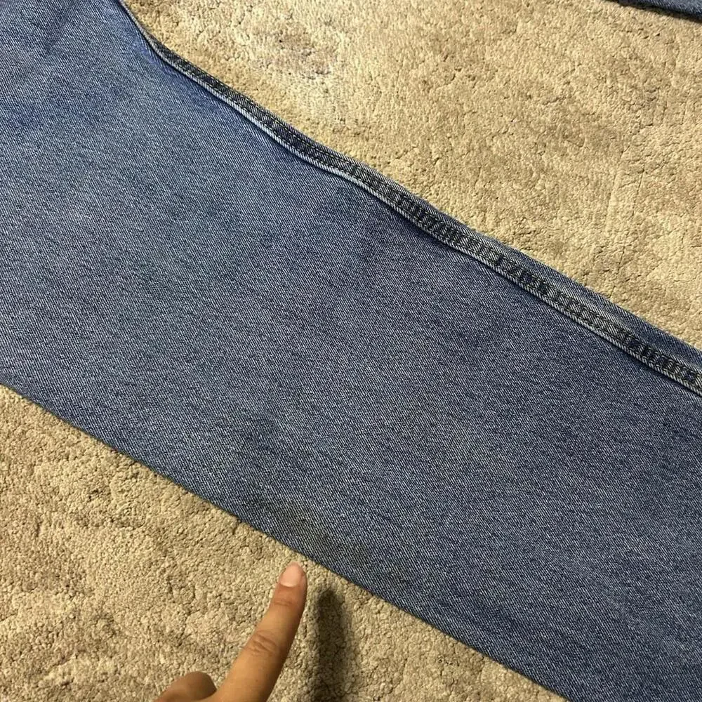 Levi’s 505 Jeans Size 32x30 Classic Fit Blue Denim Straight Leg Medium Wash